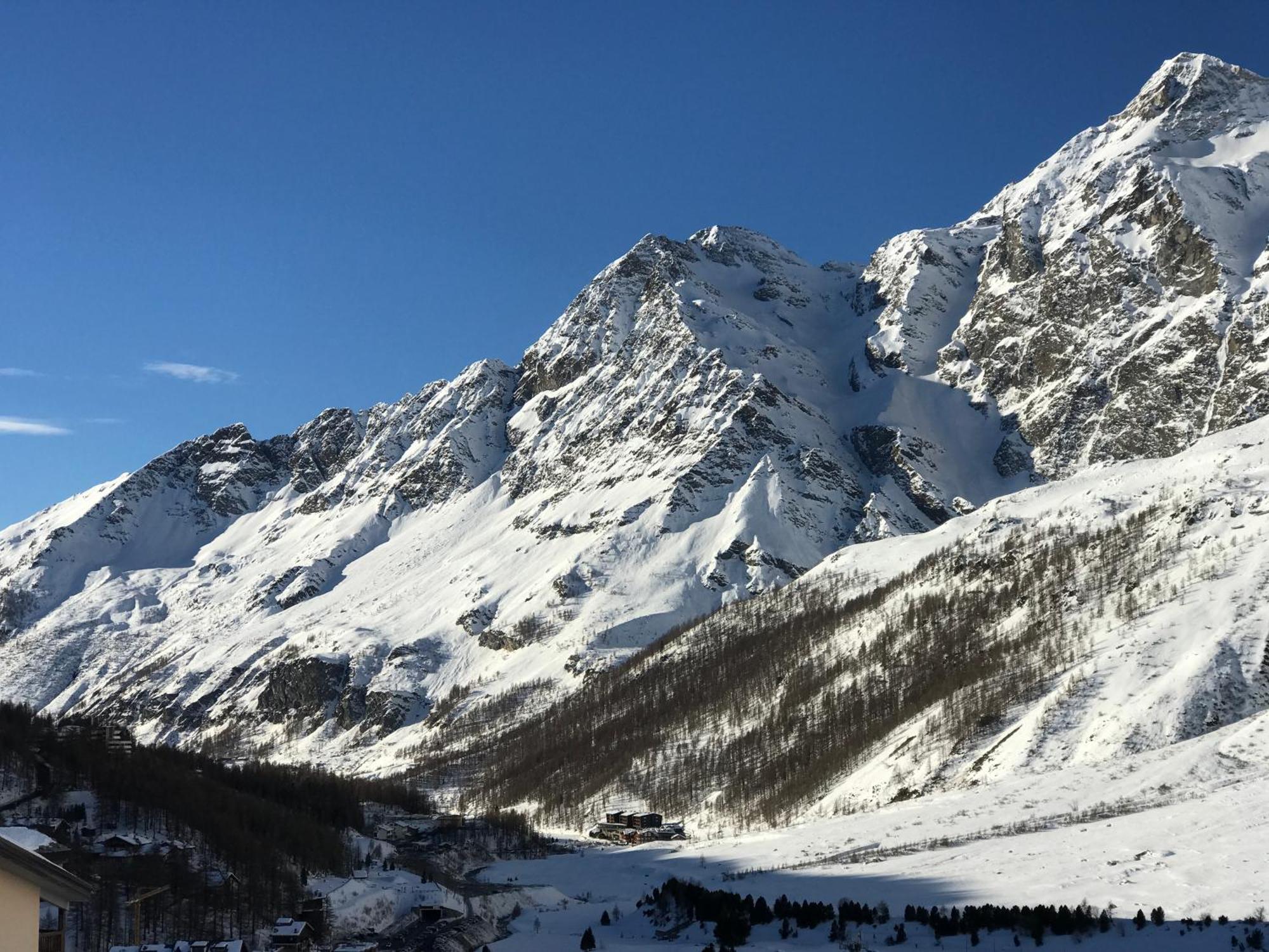 Le Cherillon Apartment Breuil-Cervinia Exterior photo