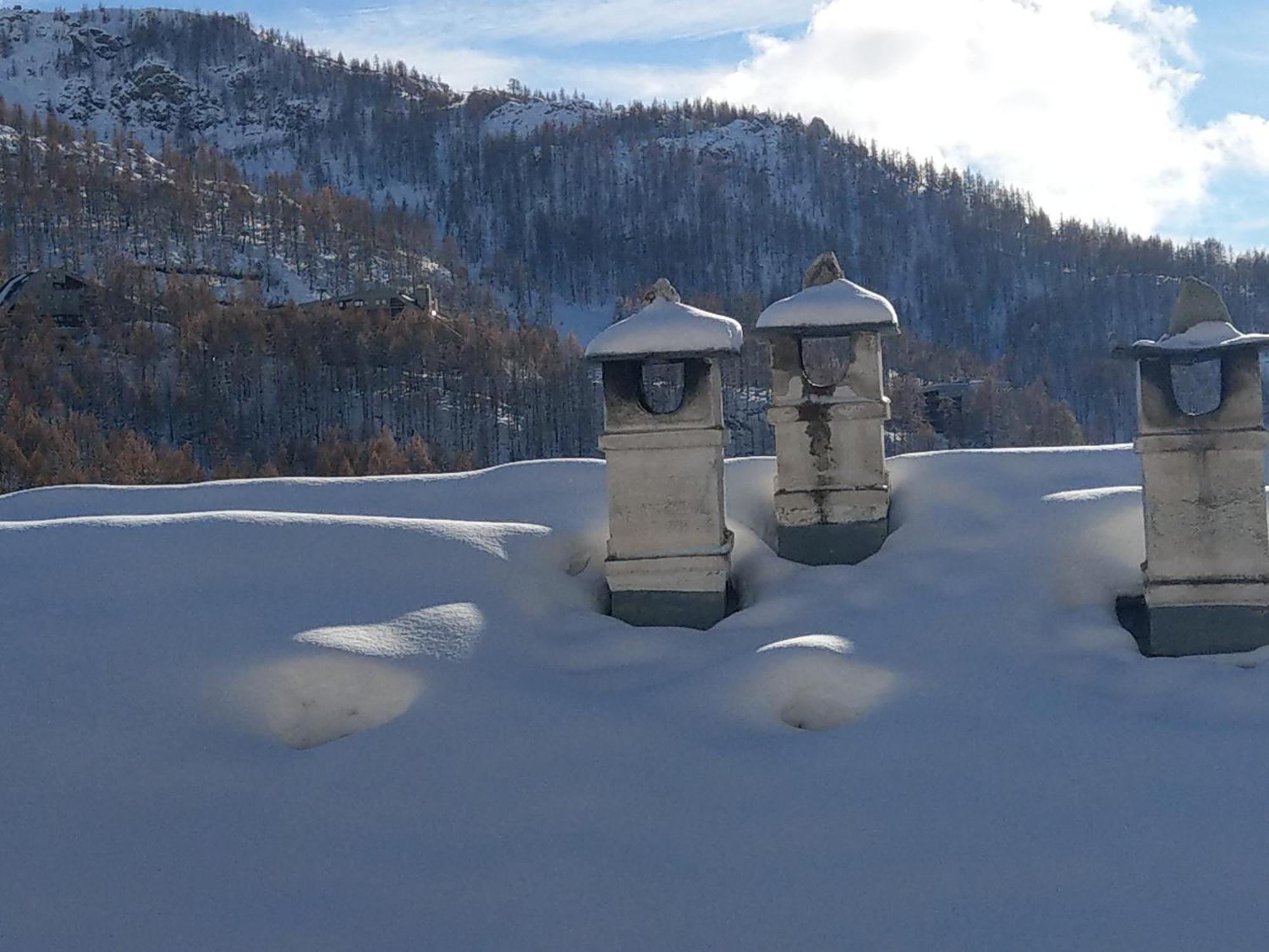 Le Cherillon Apartment Breuil-Cervinia Exterior photo